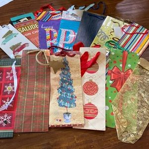 13‎ Various Wine bottle gift bags